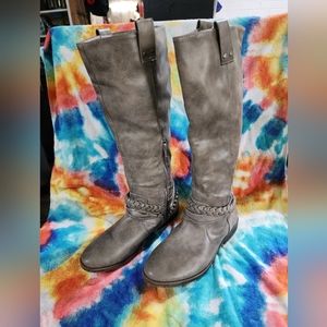 Rampage Boots